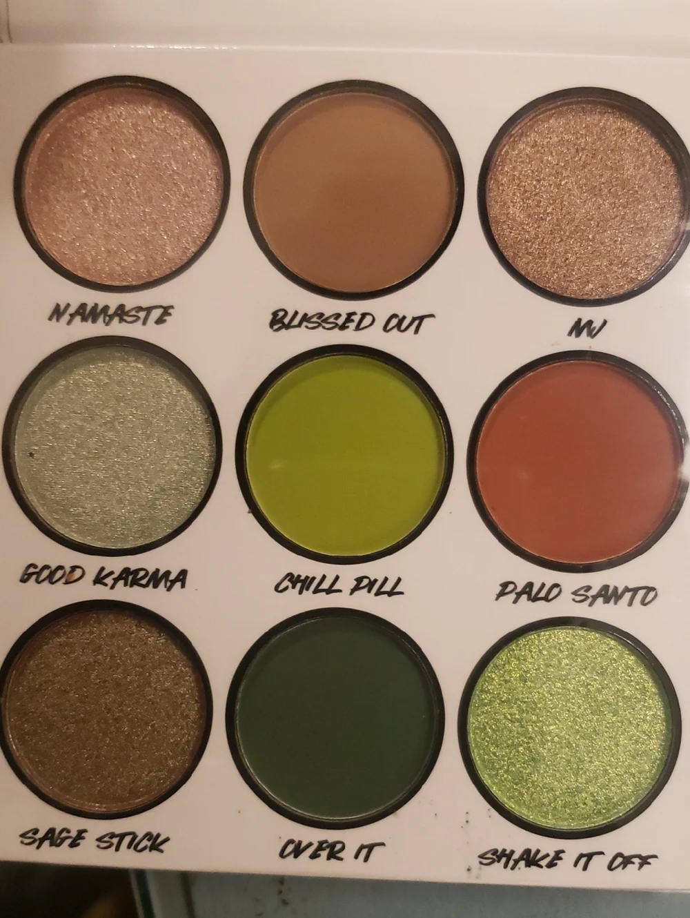 BH Cosmetics 